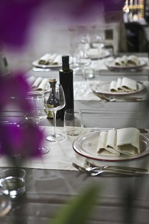 Abas Ristorante Pizzeria Affittacamere Ales Luaran gambar