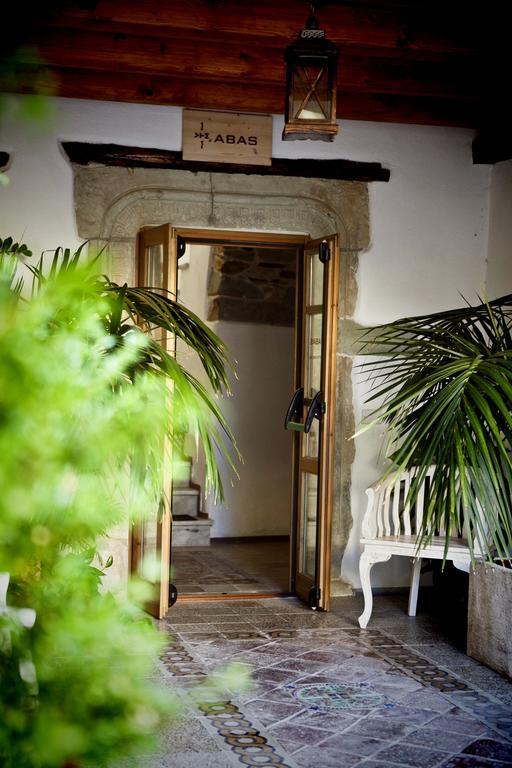 Abas Ristorante Pizzeria Affittacamere Ales Luaran gambar